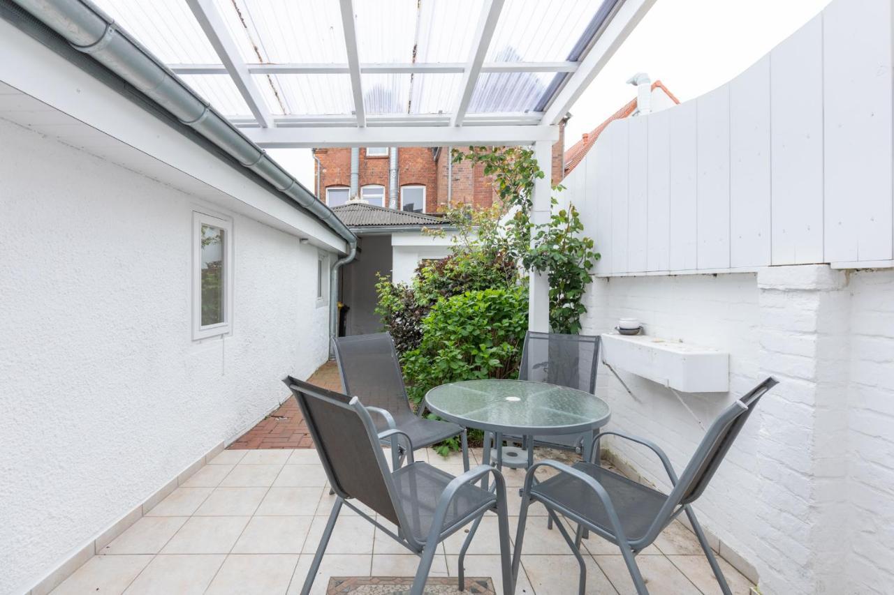 Dat Witte Huus Husum  Exterior photo